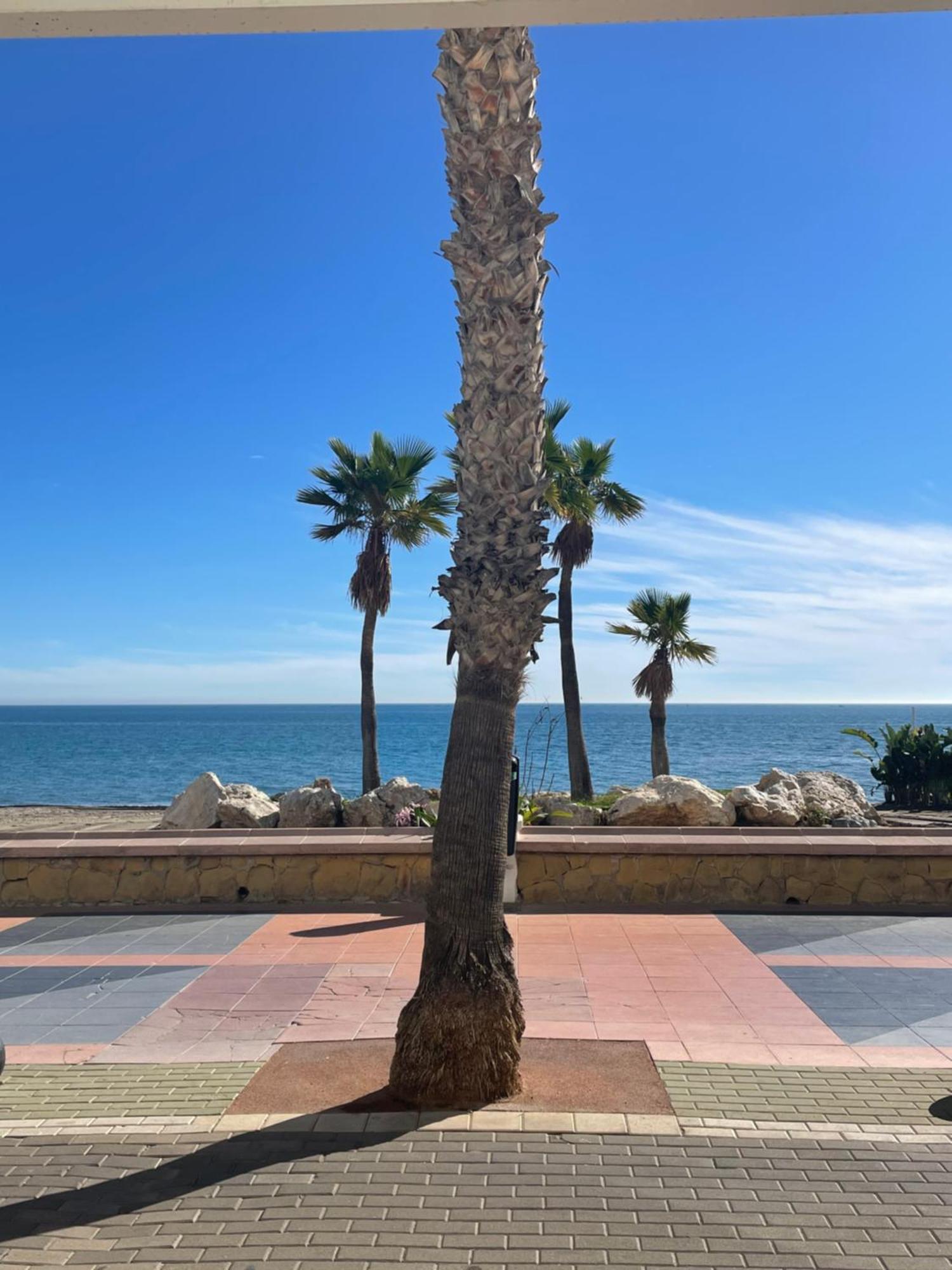 Ferienwohnung Moderno Piso Mirando Al Mar Torremolinos Exterior foto